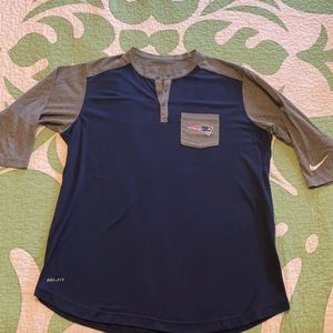 Nike Patriots ‘Baseball Tee’ NFL Men’s Large 3/4 shirt M3